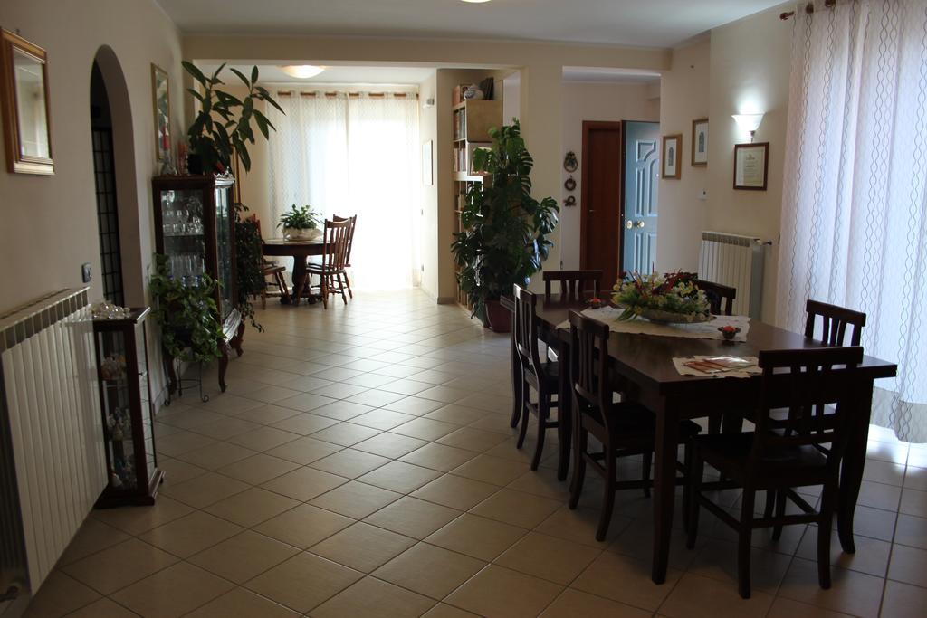 Bed and Breakfast Il Pioppo Veroli Exterior foto