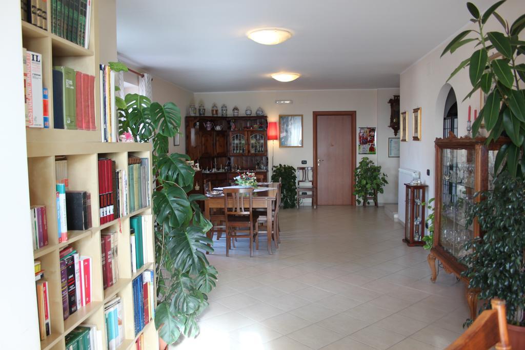 Bed and Breakfast Il Pioppo Veroli Exterior foto